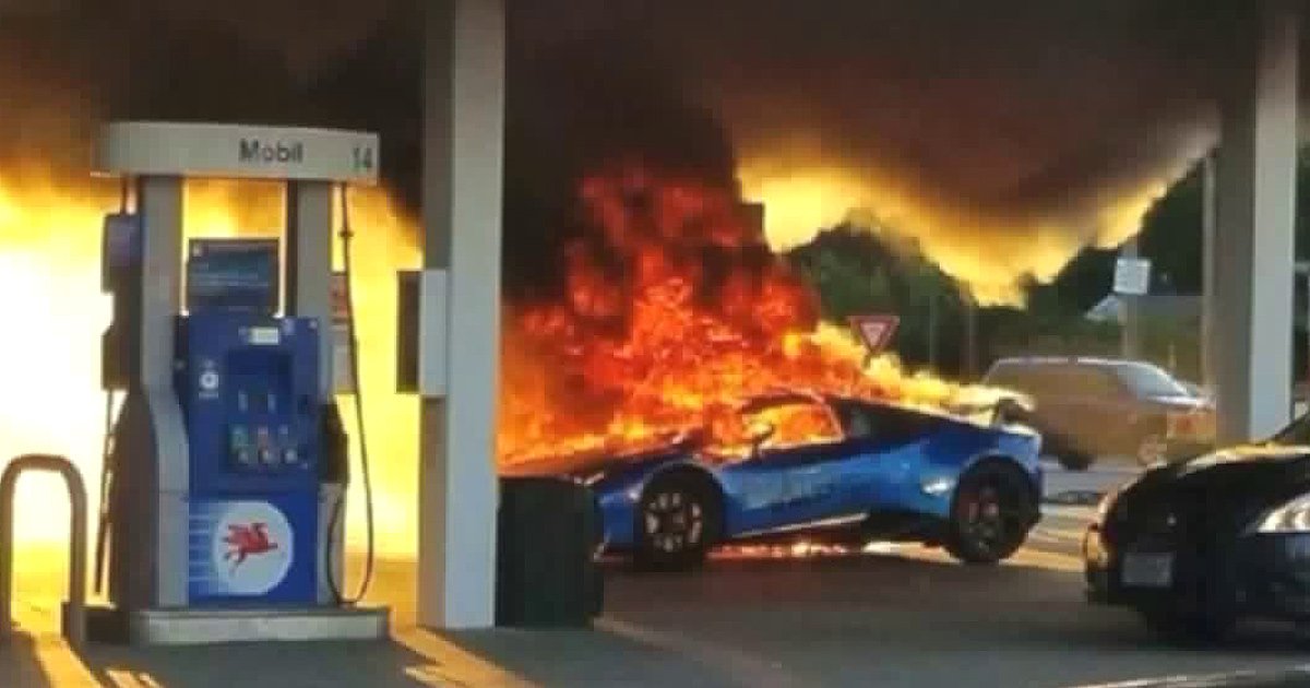 myfox8's tweet photo. $400,000 Lamborghini Huracan goes up in flames after minivan rips off gas pump nozzle https://t.co/Ee5q8vveUc https://t.co/5Iz6cDk3ct