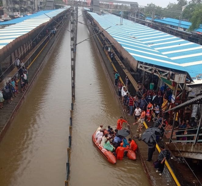 NDRF evacuates passengers from stranded Vadodara Express