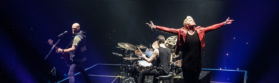 SamScript247365's tweet photo. @thescript Love this picture πππ #TheScriptBanner https://t.co/W4sMvqsVeH