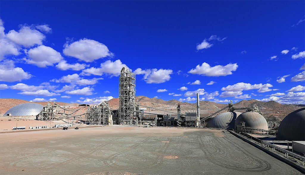 American_Cement's tweet photo. Over the last 40 years, U.S. cement manufacturers have reduced the energy used to produce a metric ton of cement by roughly 40 percent. https://t.co/oqAUywsCJw https://t.co/c71Z4vnpJG
