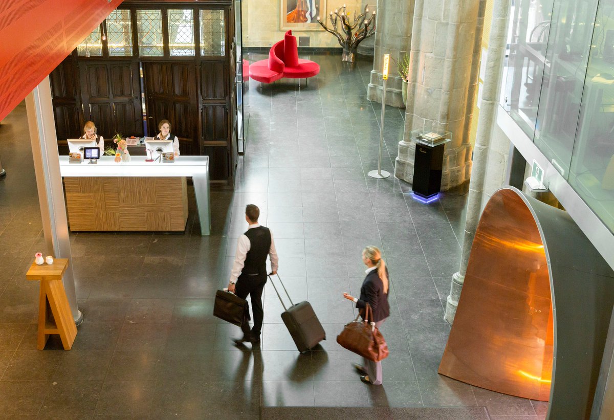 kruisherenhotel tweet picture