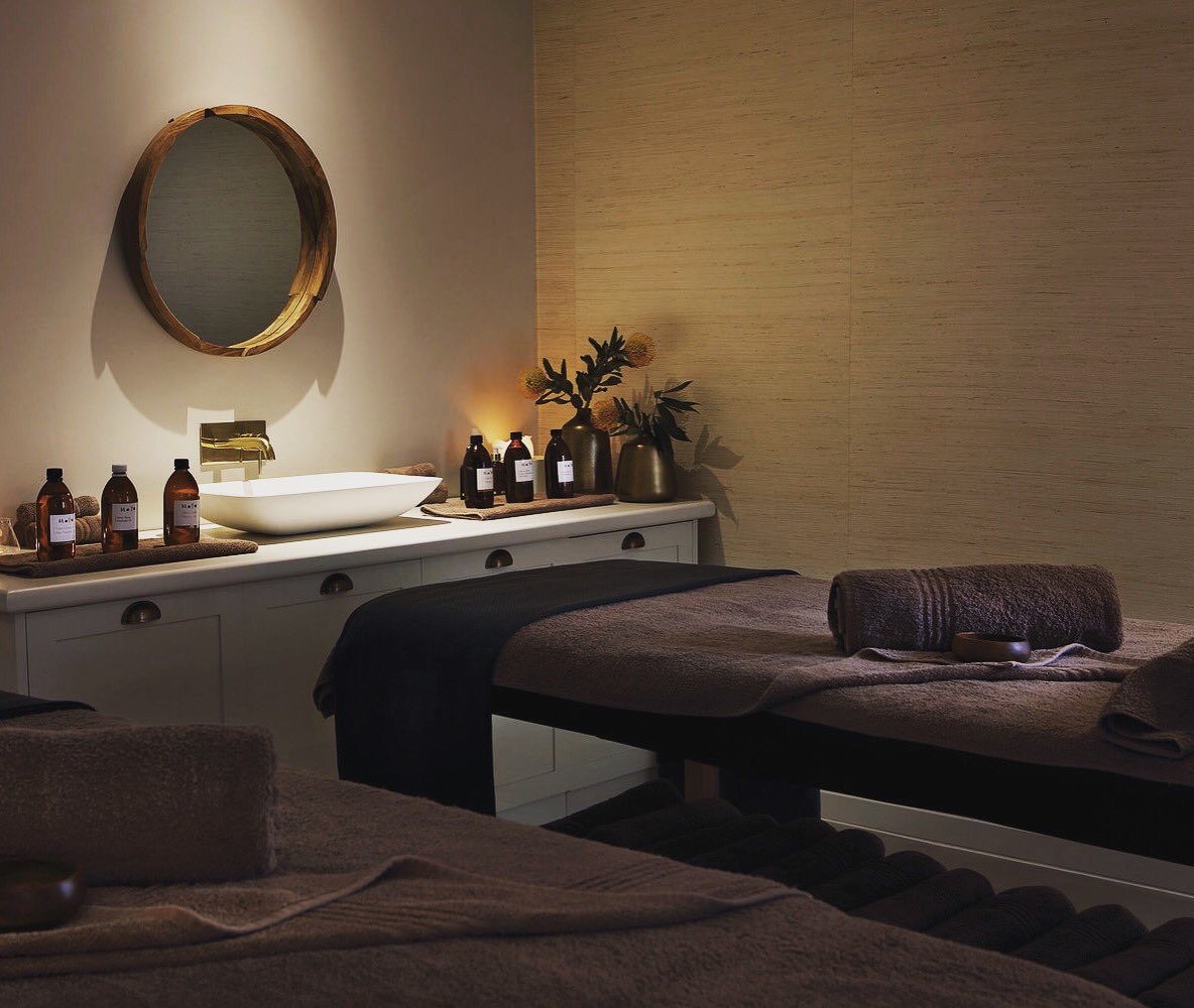 Does one of these beds have your name all over it? We thought so! Make sure you’ve booked some time to soak up all the spoils!

#spoils #spa  #ridelikeagirl #just4girls #Plett #instacycling #girlpower #cycling #relax #bikelife #strongwomen