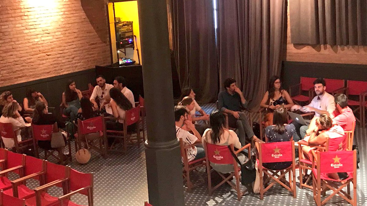 IAB_Spain's tweet photo. Tras el panel de anunciantes con @HPEspana @EstrellaDammEs y @Naturgy damos paso ahora al #workshop propiamente dicho.
#IABWorkshopContent https://t.co/xO1AoKIK6q