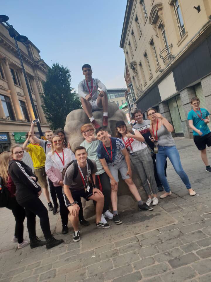 Group photo with the ram