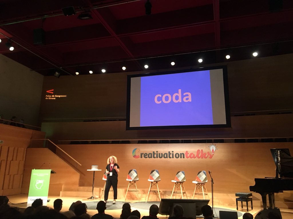 coralregi's tweet photo. Escoltar a @mariaacaso et fa volar la imaginació per transformar els espais educatius, per transformar l’educació amb pocs recursos i generant projectes cooperatius #coda #CreativationTalks @Fcreativacio https://t.co/x4spBokvOB
