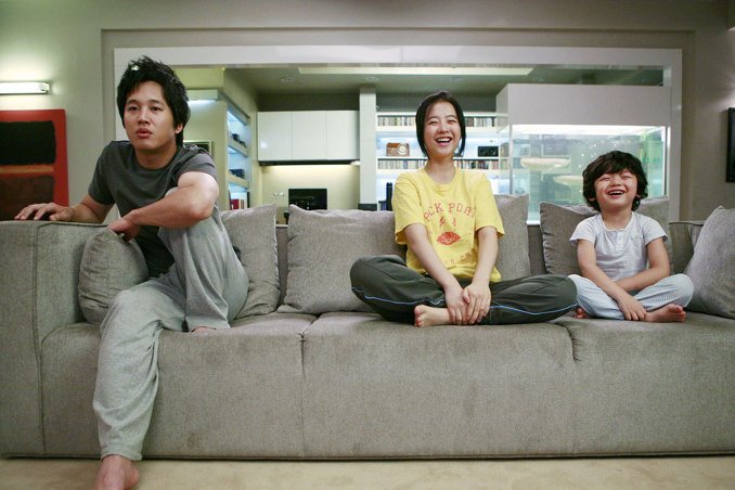 🎬Scandal Makers (과속스캔들) 👥 Cha Tae Hyun, Park Bo Young, Wang Seok Hyun, Hwang Woo Seul Hye ect. 💮 Family, music, comedy. 💡 A great movie for laugh