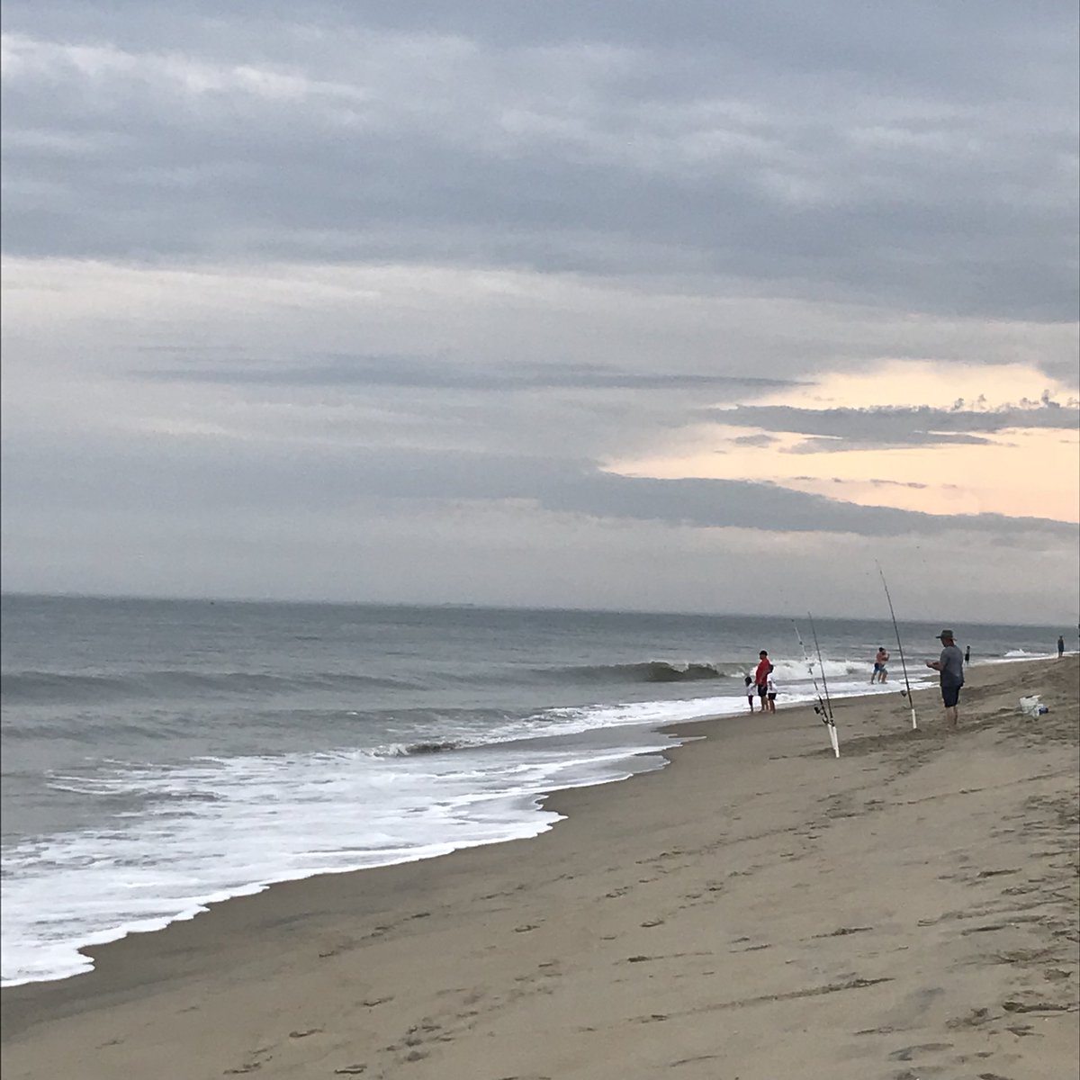#beachlife #bethanybeach #surffishing #delagram #fishing