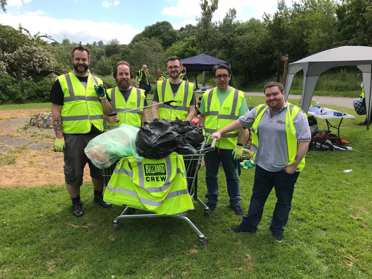 Blizzard_IE's tweet photo. Great day with @CorkNatNetwork at our local Glen River Park recently, learning about edible plants, urban wildlife while litter picking. Delighted to bring the kids from North Monastery primary school for a nature walk too! Thanks @Corkcoco! #BlizzLife #LoveLocalParks https://t.co/Q9WQYTrpB7