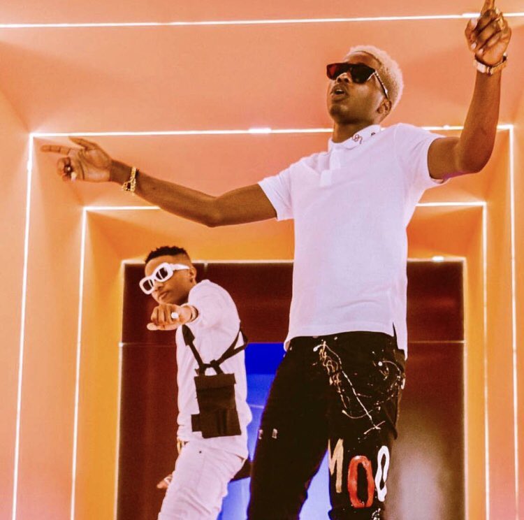 MHDOfficiel's tweet photo. W/ @wizkidayo https://t.co/1dL10jO6Bg