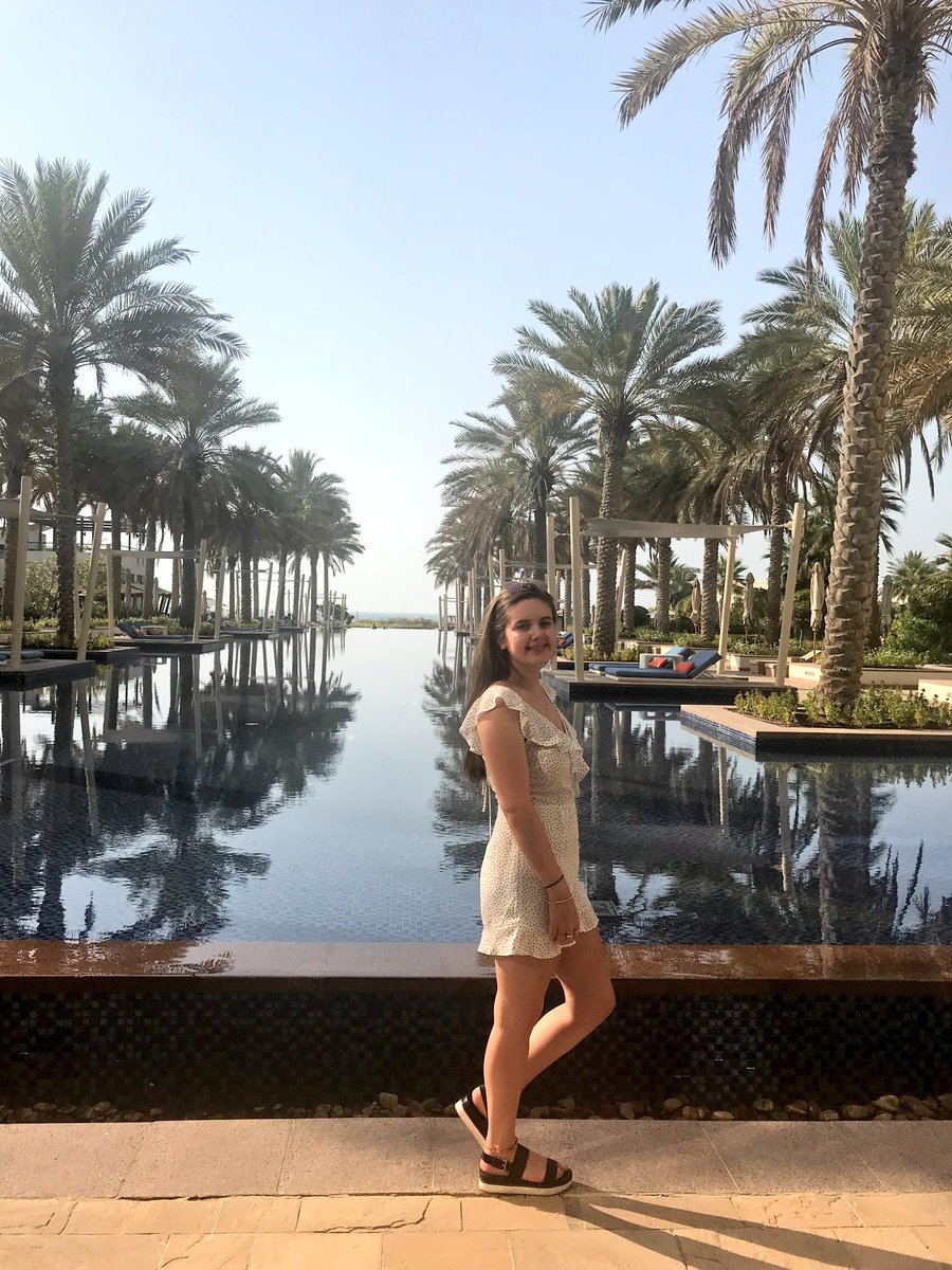 JoBrettAD's tweet photo. Birthday massages and high tea at @ParkHyattAbuDha π΄ #birthday #celebration #massage #spa #hightea #parkhyattabudhabi #luxuryhotel #saadiyatisland #abudhabi #2for1 #savewithasmile @EntertainerGCC https://t.co/ZKdZ0RZJhg