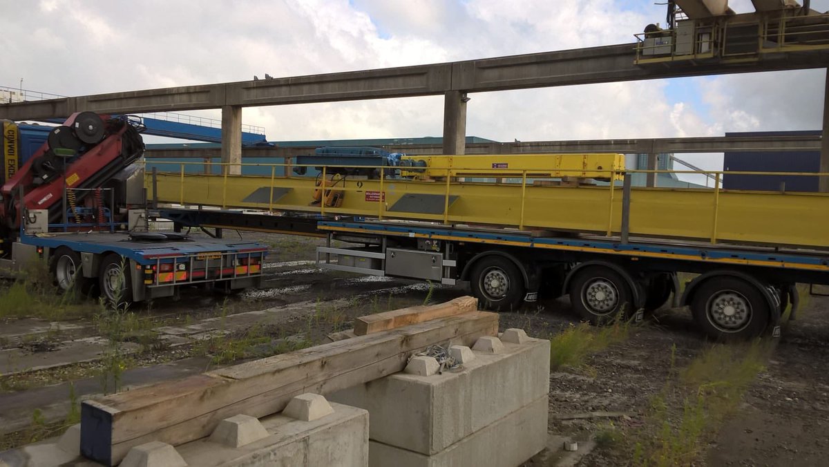 KsmlInfo's tweet photo. Klaar voor transport: Met deze gebruikte kraan maken we weer een klant blij https://t.co/nS0Dzm988i