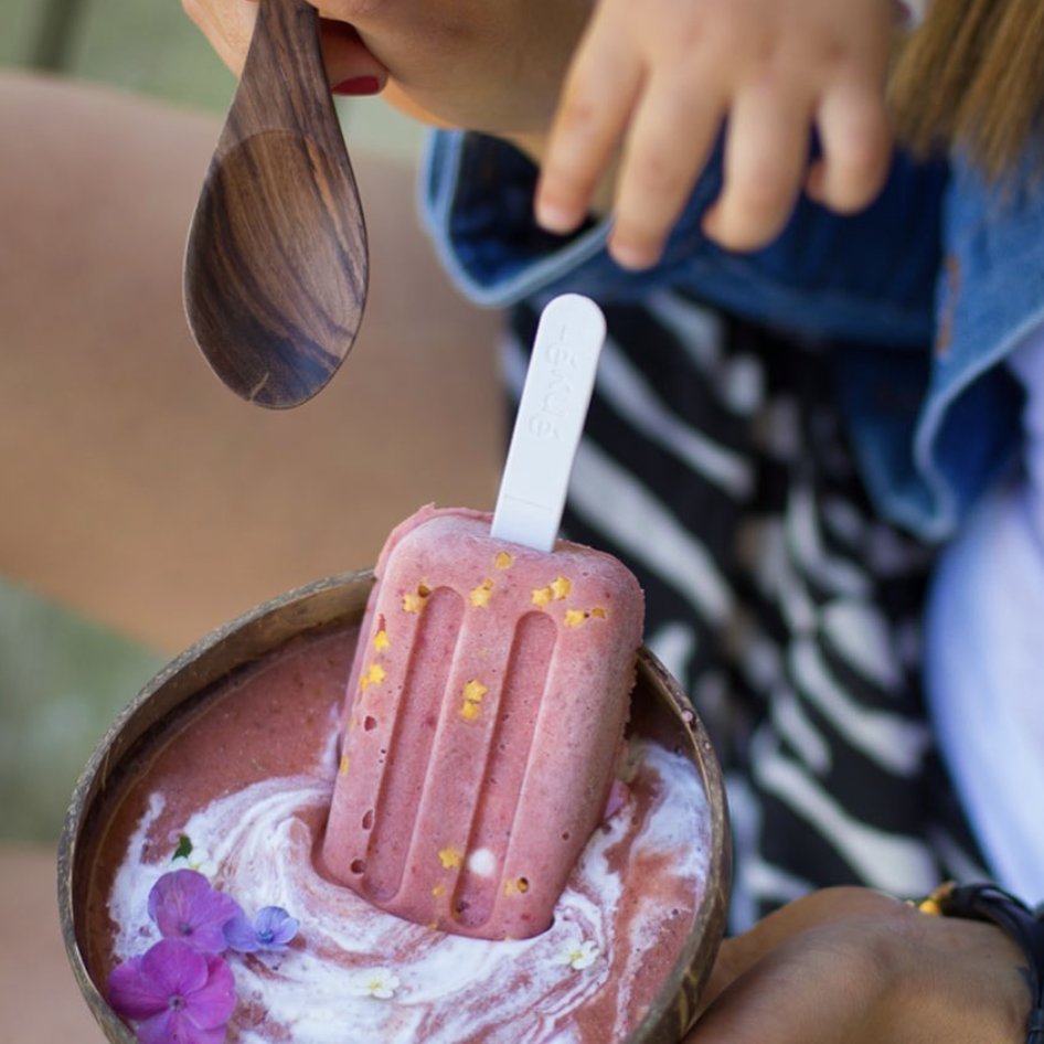 LekueES's tweet photo. ¡Queremos ver vuestros helados! 🍦 Mirad las increíbles creaciones de 📸 @Mariza_Ebersohn, @singludelicioso,  unavidafelizyfit (en Instagram) y @vhappybaker. ¿No tienes ya ganas de preparar los tuyos? https://t.co/pD6g7rSEB5