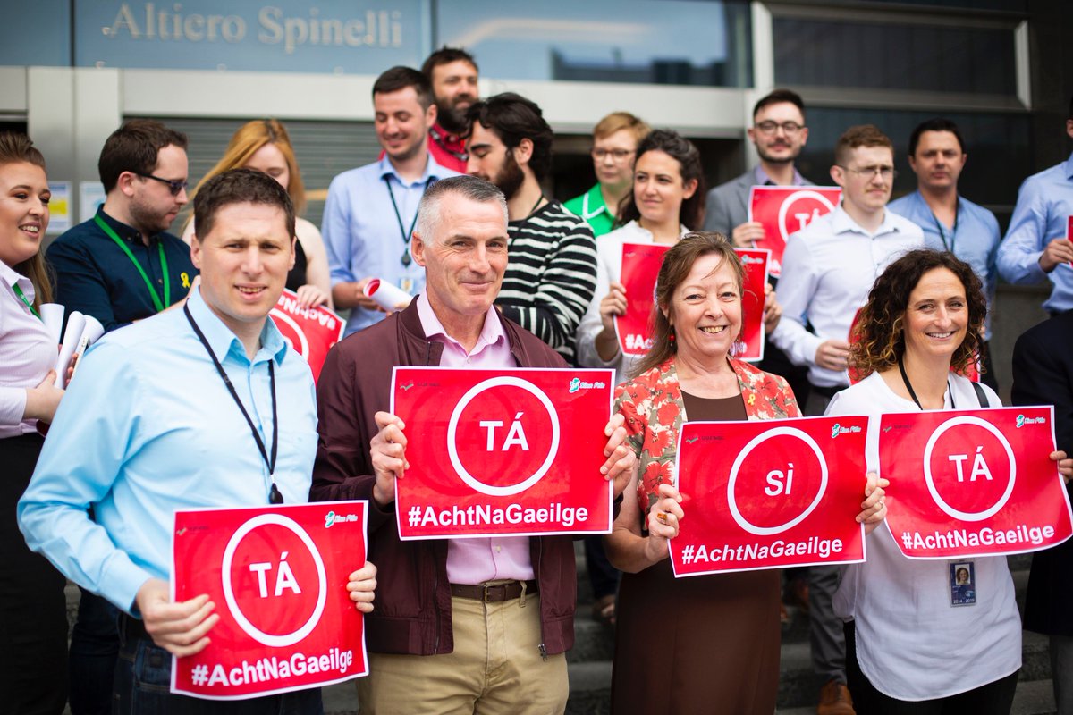 sinnfeinireland's tweet photo. .@DeclanKearneySF along with @M_AndersonSF @LNBDublin @mattcarthy and @LiadhNiRiadaMEP along with team Sinn Féin Europe and comrades from @GUENGL protesting for #achtnagaeilge Anois! outside the @Europarl_GA https://t.co/shSoJi30wB