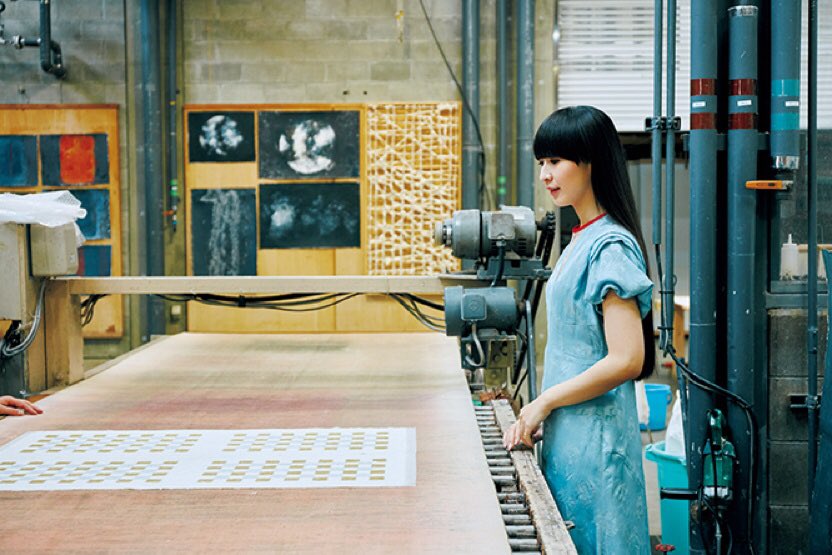 なつか もとや おくゆかしい 奥床しい 形 文 シク おくゆか し 上品でつつしみ深く 心がひかれる 態度にこまやかな心配りがみえて ひきつけられる い人 い態度