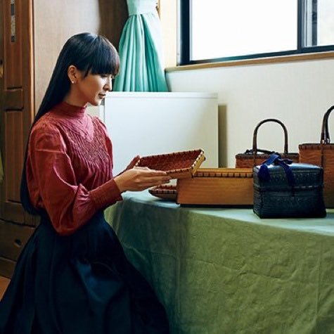 なつか もとや Ar Twitter おくゆかしい 奥床しい 形 文 シク おくゆか し 上品でつつしみ深く 心がひかれる 態度にこまやかな心配りがみえて ひきつけられる い人 い態度