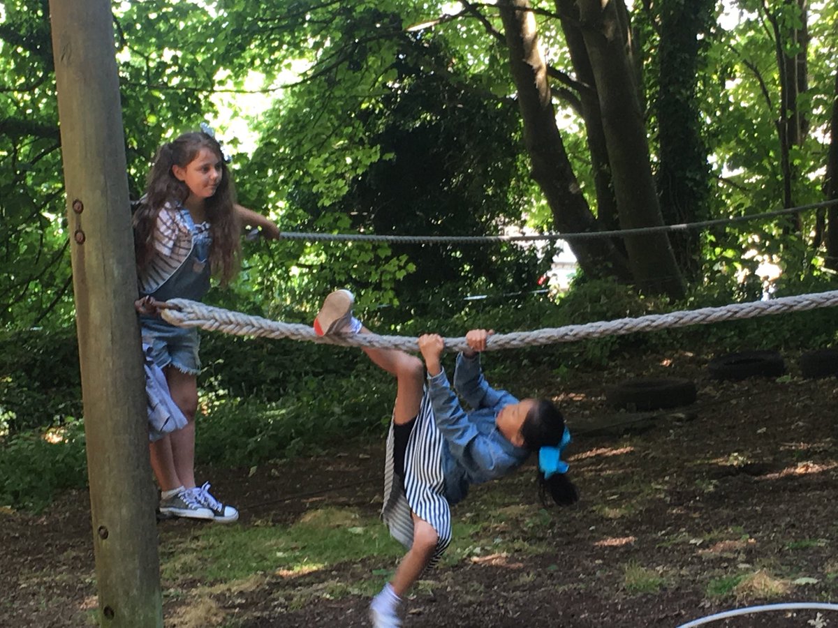 FoxfieldPE tweet media