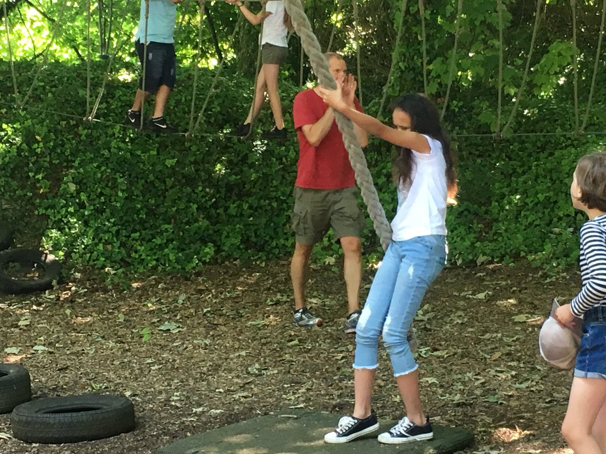 FoxfieldPE tweet media