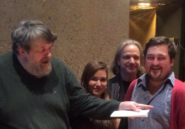 One of my favourite pictures. Taken 4 years ago yesterday. Will miss you maestro. Possessor of one of the biggest hearts and brilliant minds I’ve had the chance to know.  #OliverKnussen