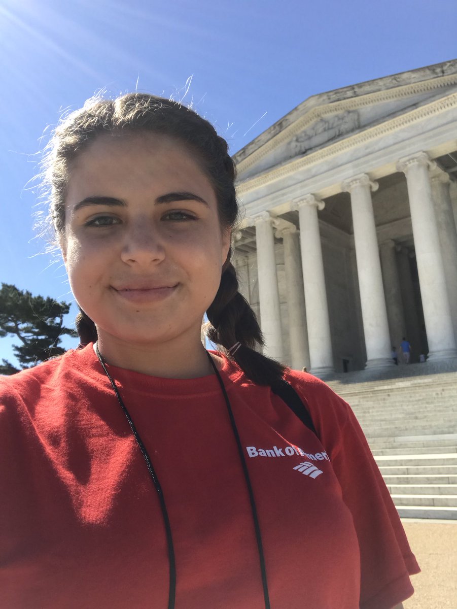 AbdalaShaddi's tweet photo. Successful #Day2 with #BofAStudentLeaders at the Thomas Jefferson, FDR, and MLK memorials! Thank you @BankofAmerica I’m learning so much! https://t.co/0GoFsMRLz4