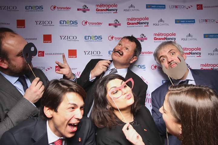 François Werner (@francoiswerner1) on Twitter photo Dire que cette photo des deux ans du <a href="/Pddckfr/">Le Paddock</a> m'avait échappé! Innover, développer....et s'amuser... <a href="/Yzico_/">Yzico, l'accompagnement pluriel</a> Dire que cette photo des deux ans du <a href="/Pddckfr/">Le Paddock</a> m'avait échappé! Innover, développer....et s'amuser... <a href="/Yzico_/">Yzico, l'accompagnement pluriel</a>