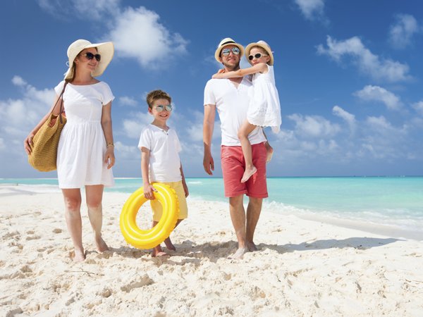 Last minute family deals departing this weekend ✈️🏖️😍

Algarve €1236 Ex Cork
Tenerife €1396 Ex Dublin
Menorca €1530 Ex Dublin ( Free water park access inc )

2 adults + 2 kids - 1 week - baggage included

Call 051-872881