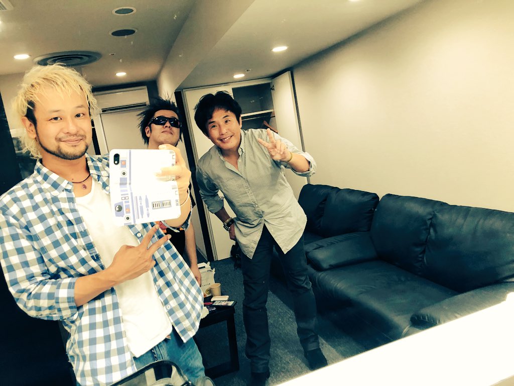 pj_pianojac's tweet photo. 組曲『佐藤竹善』終了しました！！来てくれたみなさん、ありがとうございました！！俺にとっても最高の時間でできるなら終わりたくなかった。でも次は妖怪ジャズフェスで竹善さんとご一緒させてもらうので何か起こるかも・・・！？お楽しみに♫HAYATO https://t.co/Ujc6AQJi3b