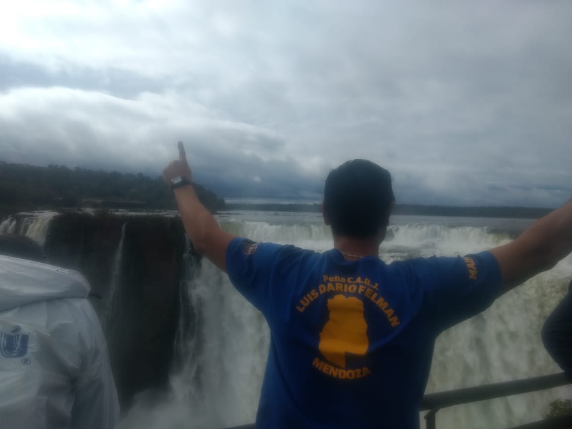 @penafelmanmza <a href="/Interiordeboca/">El Interior de Boca</a> <a href="/BocaJrsOficial/">Boca Juniors</a>  a todas partes de nuestro país, que lindo es ser hincha de BOCA por Dios .
<a href="/juancito_79/">Juan Encina</a> gracias por la imágenes y crack MUY FELIZ CUMPLE EN ESTE DÍA AMIGO TE MANDAMOS UN ABRAZO DE GOL Y AGUANTE BOCA .