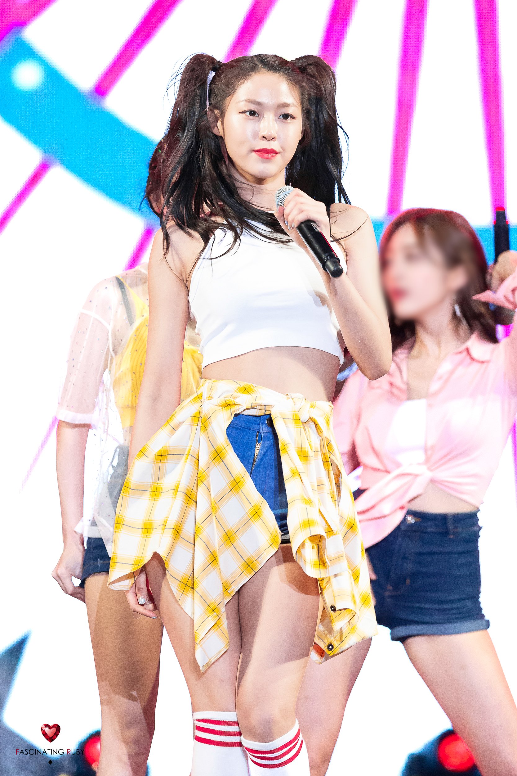 DhvneivUYAASvA8.jpg:orig