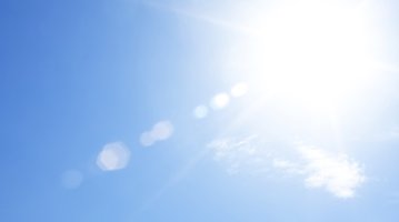 accidentfund's tweet image. Temps have been soaring the last couple of weeks. If you're working outside, keep these safety tips in mind. ow.ly/e8Tf30kMp2M