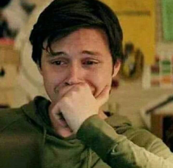 LT1_PERU's tweet photo. Se imaginan a L, con sus ojos brillando de la emoción, agitando una bandera🇵🇪 mientras canta LT1, con sus notas altas, saltando por todoel escenario alegrándose por los gritos de las fans y disfrutando de la mejor noche de nuestras vidas.#LouisTomlinsonTo40M #BTYStreamingParty https://t.co/KIOlj3xk3f