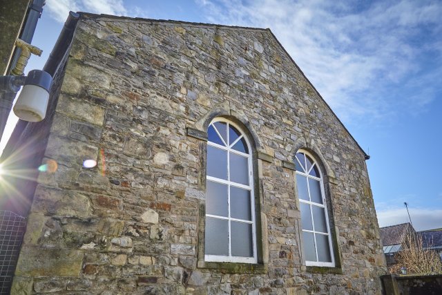 cumbriachamber's tweet photo. @TheVickyLtd offers affordable workspace in the heart of Cockermouth, for home workers, start ups and small businesses - full details at https://t.co/pWBGHy3hRP https://t.co/isCHgfV7iW