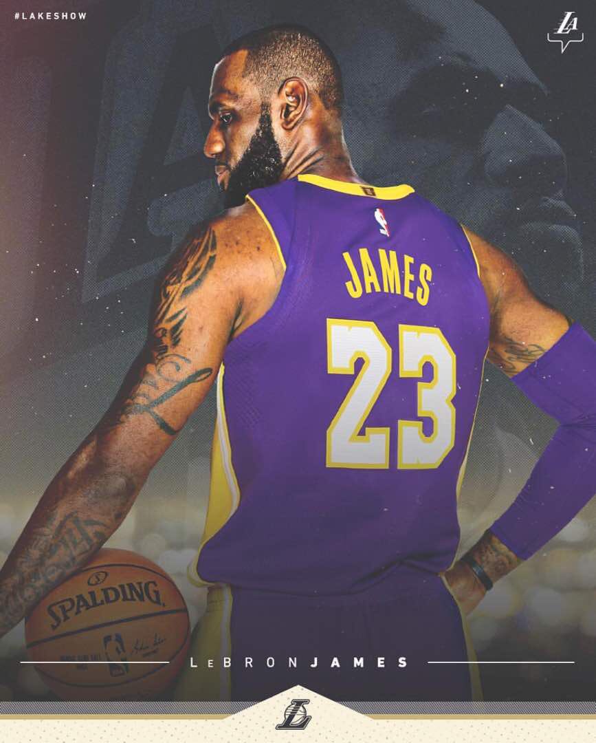 VEEGSports's tweet photo. The King is here! #LeBronWeek https://t.co/DVr7vNtSG0