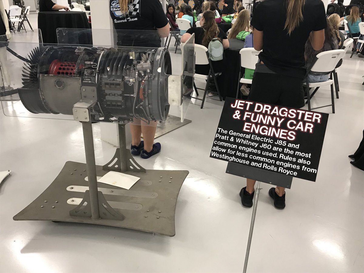 GEGirlsFIT's tweet photo. Starting the day at Larsen Motor Sports! #GEGirls2018 https://t.co/U1FSbym23K