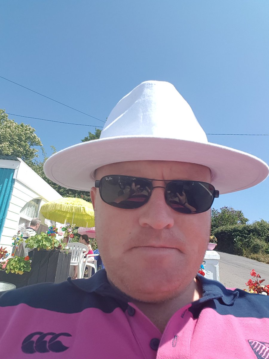 gavinmccarthy's tweet photo. #summerrig https://t.co/Mte5NUdh6a