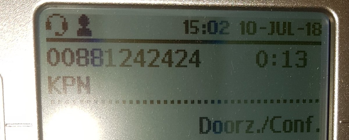 geen reparatie verzoek online kunnen doen dus bellen naar @Vestia_nl. na 15 min wachten eindelijk te woord gestaan.