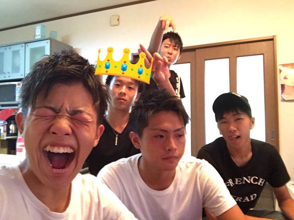 7KryoXdzbzfSakw's tweet photo. だいきー！おめでと！！
笑顔が良い足クサチビ助！！
18歳もたくさん一緒に楽しもう！！
愛してるぜだいき💗
おめでとーう！！ https://t.co/5S3InqghaH