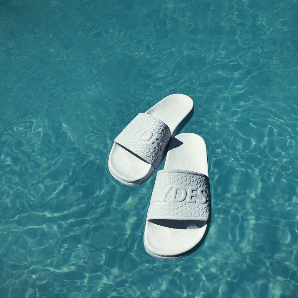 Great visuals from our Slydes customer today, Happy Tuesday Everyone! #slydes