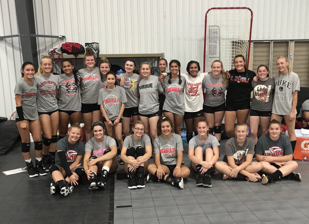 SNRebelVball's tweet photo. TEAM CAMP👊🏼 These girls are ready to get after it these next two days💪🏻🏐❤️ #MakeEmBelieve #repsonrepsonreps #sweateverywhere https://t.co/ZLyC6jtduH