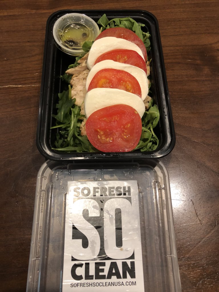 mpizza's tweet image. Eating healthy is easy when you have meals pre-planned and prepared!  Thank you! #sofreshsocleanusa