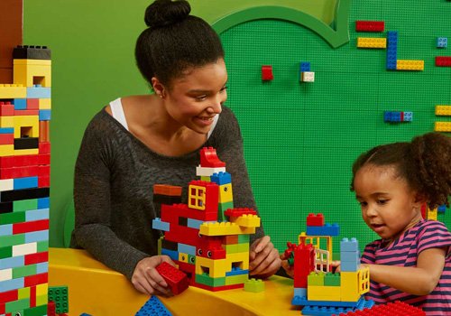ThisMightBeMary's tweet photo. Cool off at The Ultimate Indoor LEGO Playground this Summer! With features including local landmarks made from over a million LEGO bricks in MINILAND® to a fun and exciting LEGO themed ride.  LEGO City: Arctic Adventure is all-new this year! #ad #LDCPhiladelphia https://t.co/N7aBiWCyIT