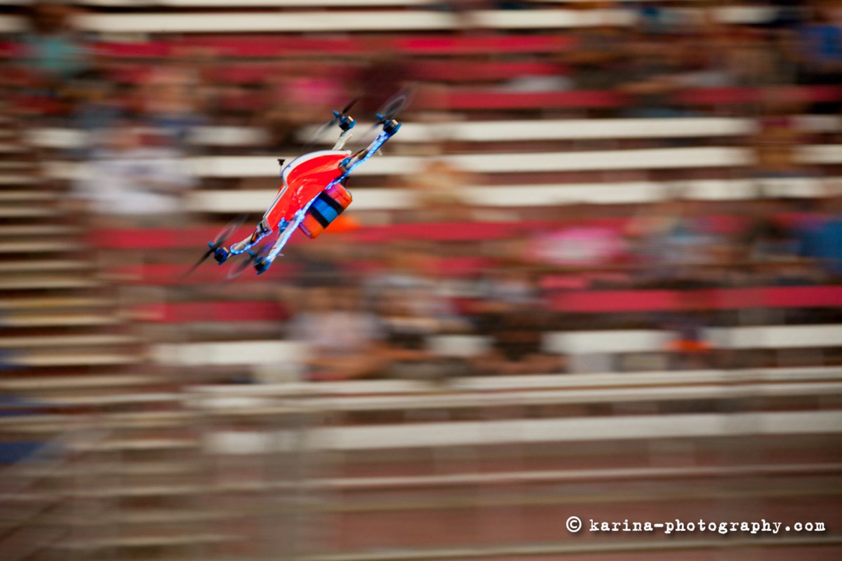 karina_furhman's tweet photo. Another awesome @XClassRacing event at @AntiochSpeedway, CA. I even got to get out in a car and experience drifting on the track while I was shooting. Full album: https://t.co/QQ7SgDjIxE #xclassracing #giantdroneracing #dronephotographer #drones #fpv #sanfrancisco #karinafurhman https://t.co/mkEDFWa9j0
