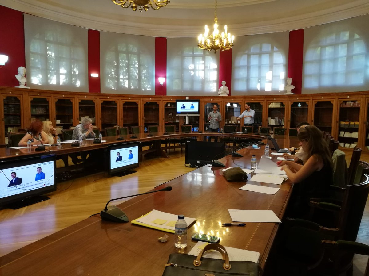 Up4Data's tweet image. Desde ayer y tras pasar por el comité evaluador y la fase de formación, ya podemos decir que somos oficialmente  SPIN-UP de la @unizar @OTRI_Unizar .

¡ Muchas gracias a tod@s ! Seguimos... 💪💪

PD. Vaya lujo presentar en la Sala Pedro Cerbuna del Paraninfo 👇👇