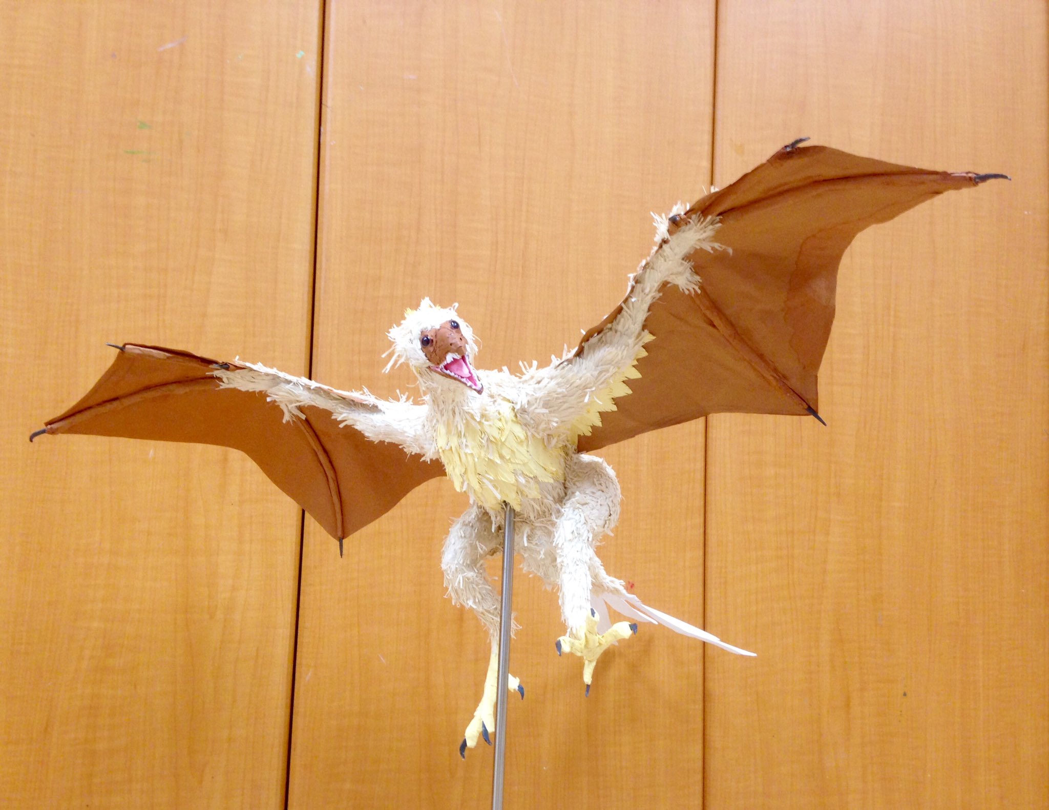 うえのえみ ブローチ ネコ 恐竜 恐竜 ピンバッジ ブローチ♬ ティラノサウルス ステゴサウルス
