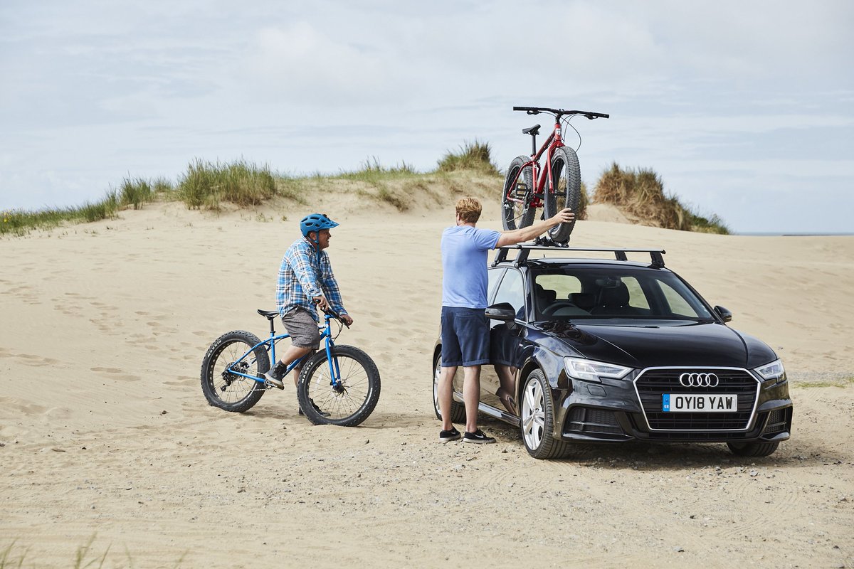 Get on yer bike! Fat biking in Porthcawl and Merthyr Mawr - home to Europe's second largest sand dune. Wales. bit.ly/2m4Rilv  @Truliphoto @PBHFATTY <a href="/visitwales/">Visit Wales 🏴󠁧󠁢󠁷󠁬󠁳󠁿</a> <a href="/FatBikecom/">Fat-Bike.com</a> @WelshCycling #fatbiking #getoutside #cycling #sandstorm