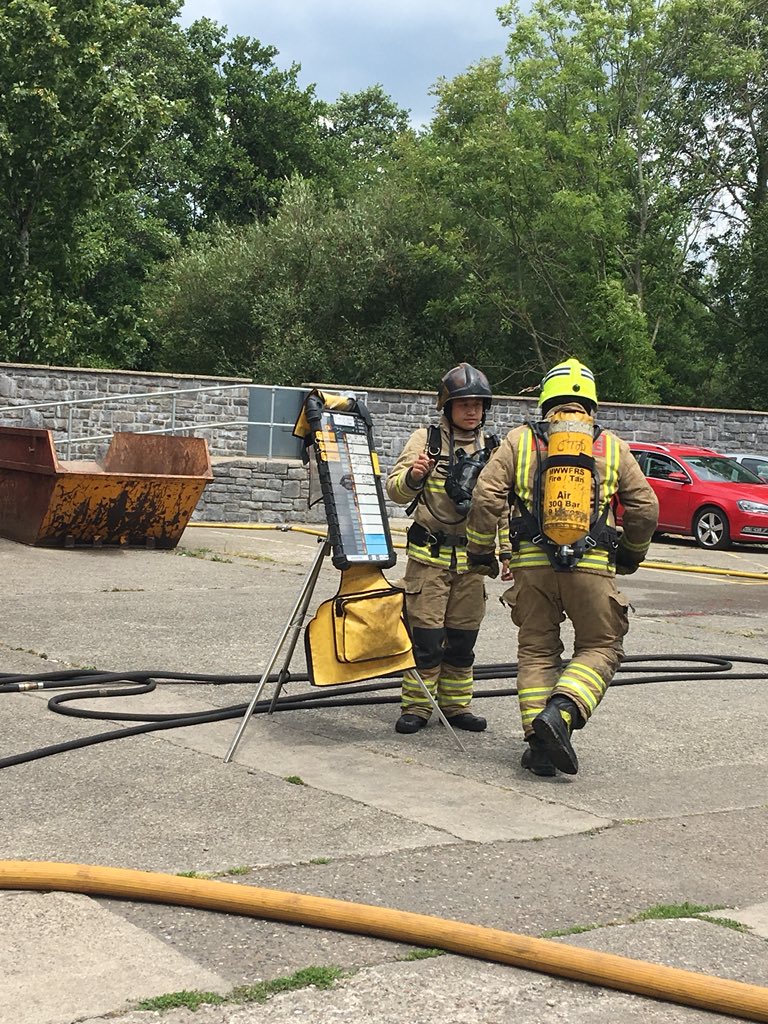 MawwfrsBa's tweet photo. Some pictures of today’s live fire scenario.
Eight staff successfully completing the service BA Assessment. Well done to all. @Machynllethfire @WelshpoolFire @LlaniFireStn7 @LlanfyllinFire @PresteigneFire https://t.co/Kvx4ALk0sD