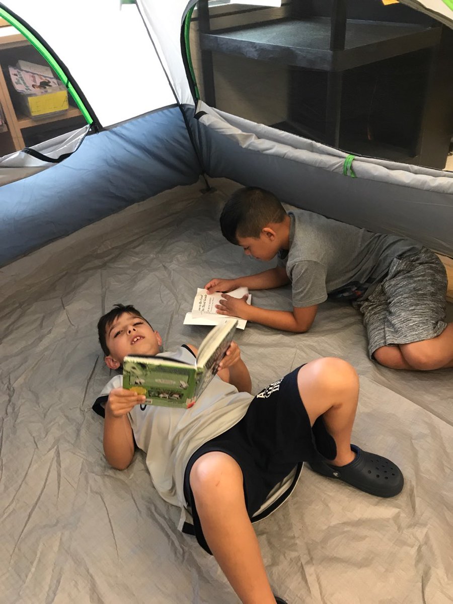 MrsNich0ls's tweet photo. #BunkTime is our favorite time! #SummerLearning #LitCamp #Reading https://t.co/yXjzMi5COG