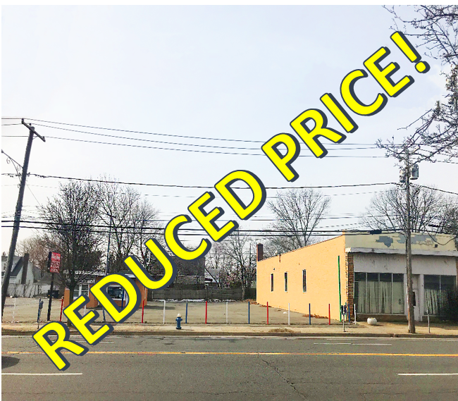 GMIPNY's tweet photo. Today's #FeaturedProperty! This development site in Valley Stream offers an excellent opportunity for investors! 

Interested? Call Swain or Samia at 718.786.5050

#DevelopmentSite #NassauCounty #GMIP #CRE #ForSale #Investment https://t.co/jmHD8FMvEb