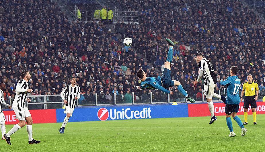 Su trigésimo quinta amenaza de marcharse, parece q es la definitiva. Me quedo con su fútbol y sus goles. Hoy se despide el q para mí es el segundo jugador más importante en la historia del Real Madrid, después de Di Stéfano. Se va tras marcar 450 goles en 438 partidos oficiales.