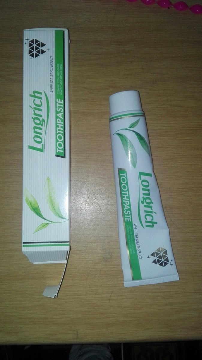 KopanoNkosi10's tweet image. This thing works #LongrichToothpaste