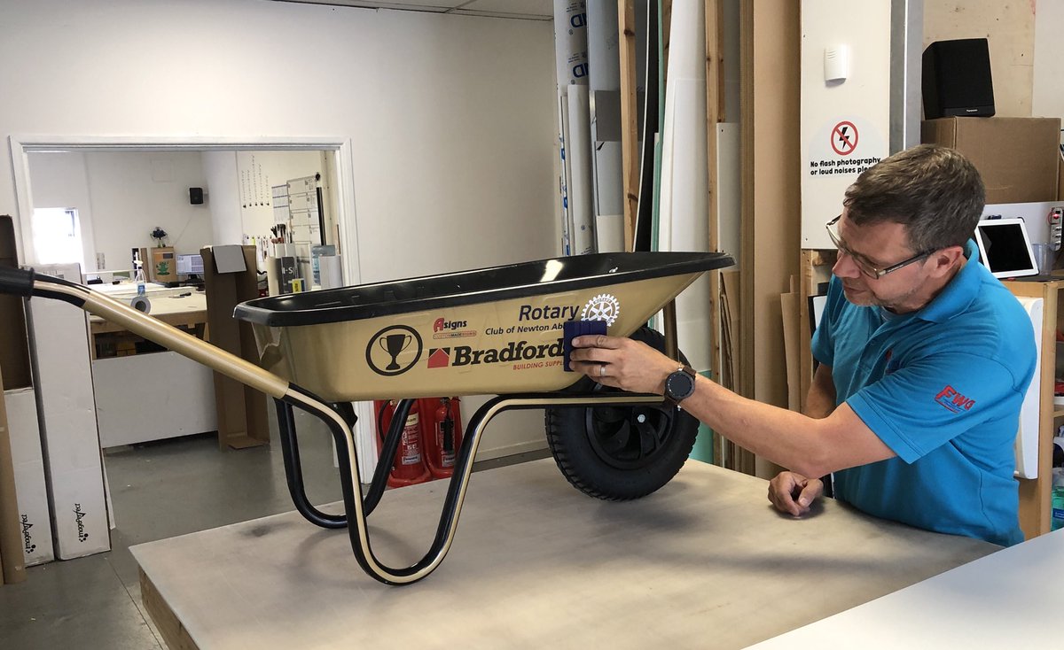 FirewatchSW's tweet image. Need your Wheelbarrow pimped - Great work by Asigns for the Great Rotary Wheelbarrow Race , ready to deliver to the champions for 3 more days Sherwoods👍🏻 @Asigns_SW @NewtonsPlace @Sherwoodsonline @RotaryNARC @CharlesRoyleIFA